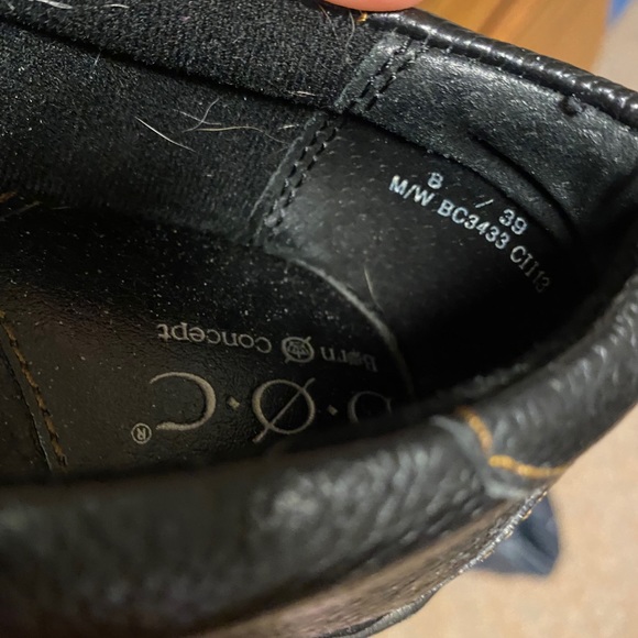 BOC shoes size 8. Gently worn. - Picture 3 of 3